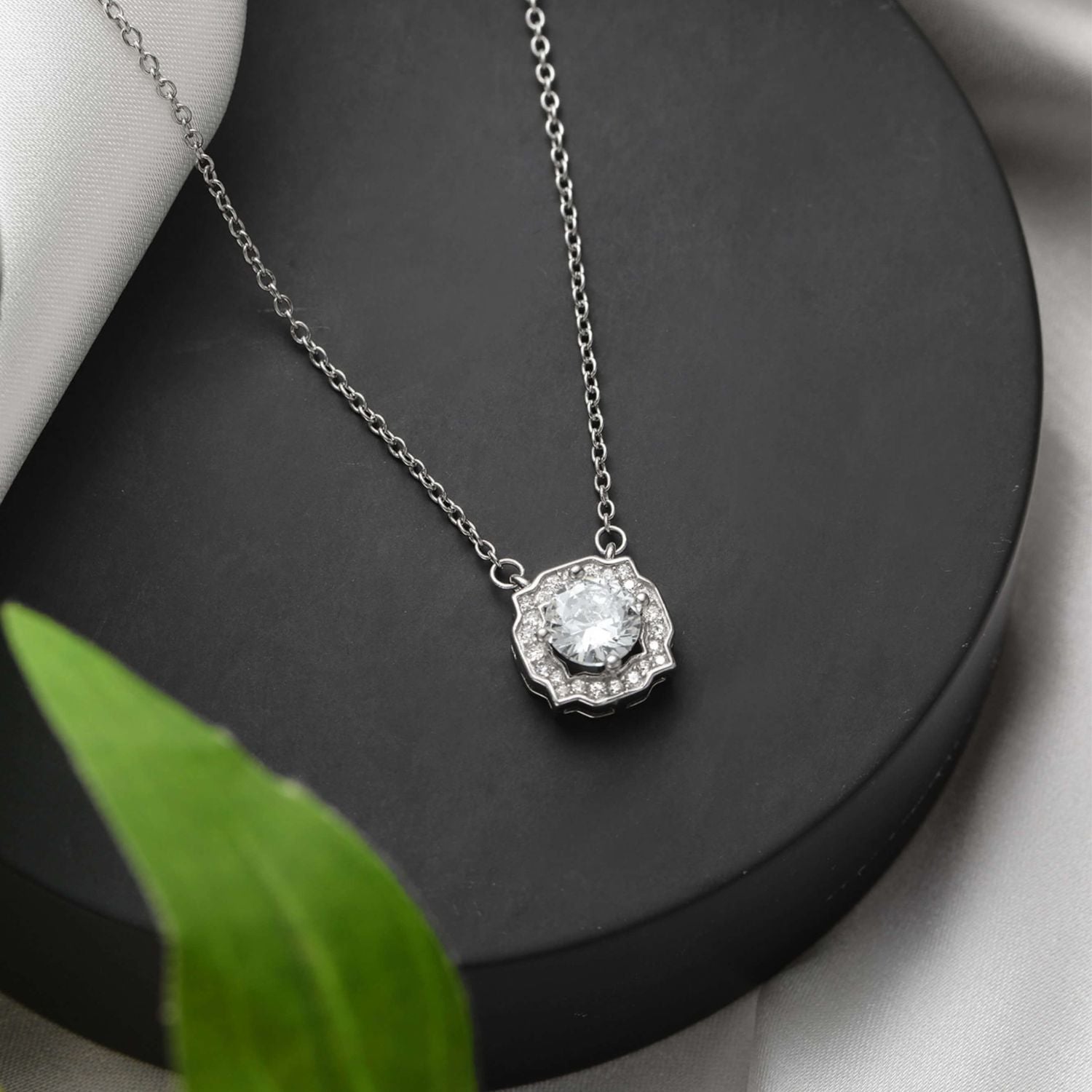 To the Graduate - Dazzling Beauty Necklace