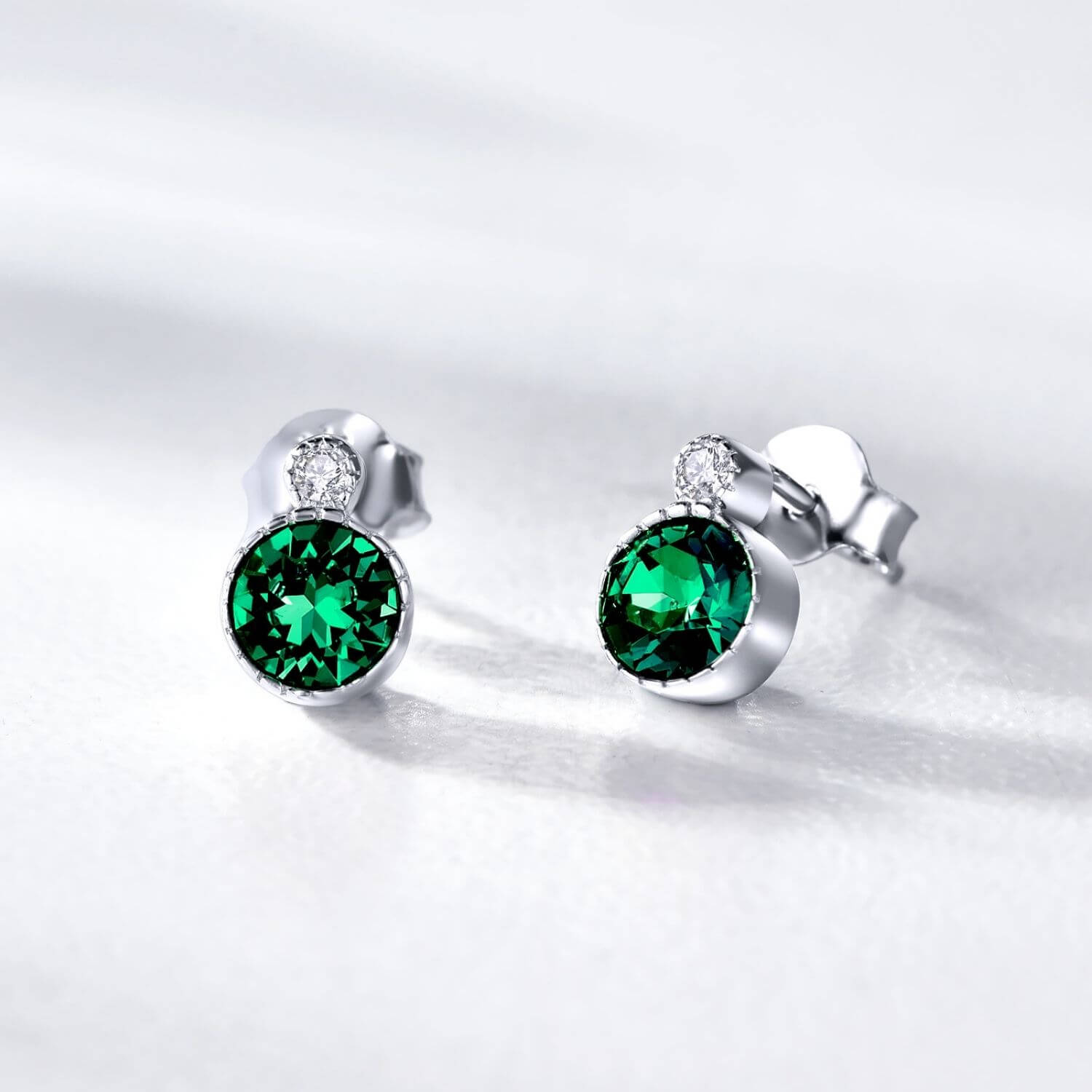 Classic Emerald Green Colour Solitaire Jewellery Set with Austrian Crystals